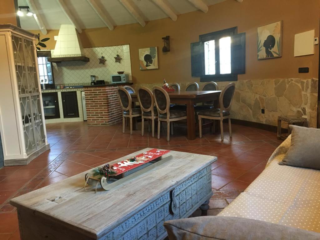 El Chozo Villa Fuentiduena Bagian luar foto
